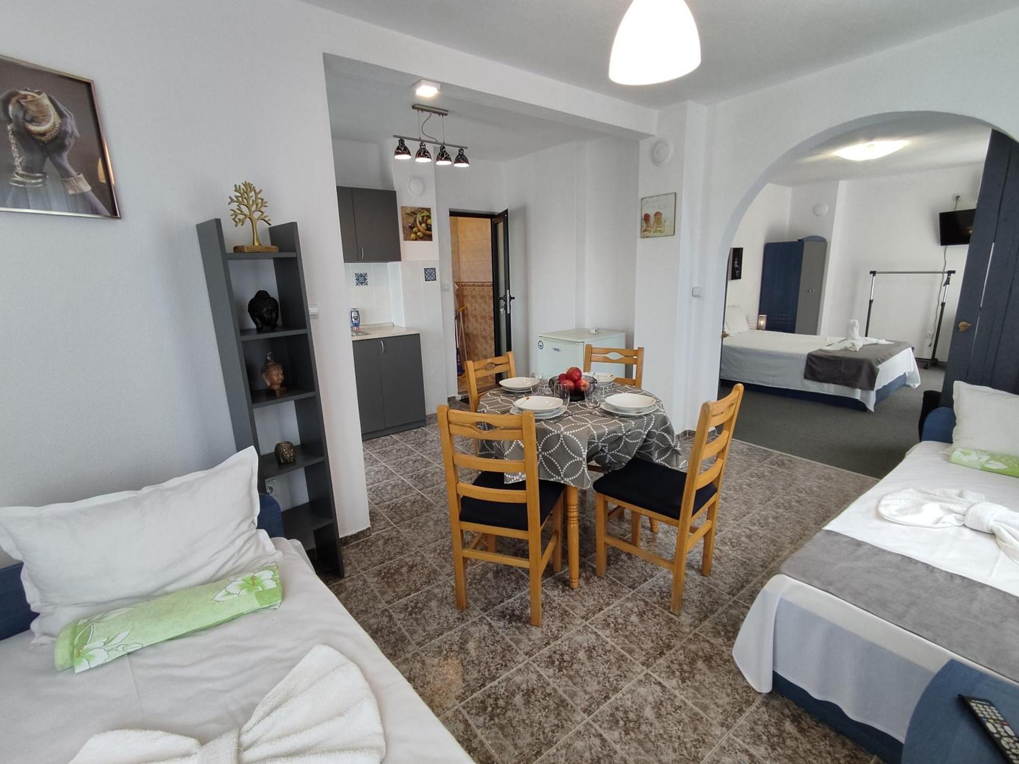 Rali Apartments Kiten  Rum bild