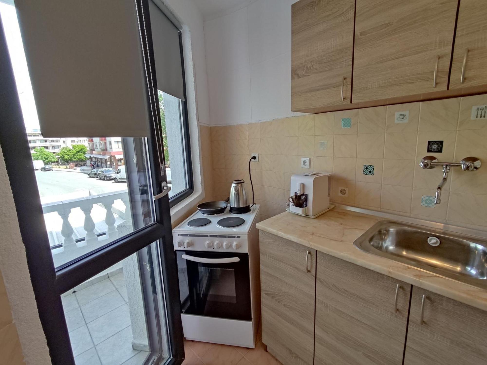 Rali Apartments Kiten  Rum bild